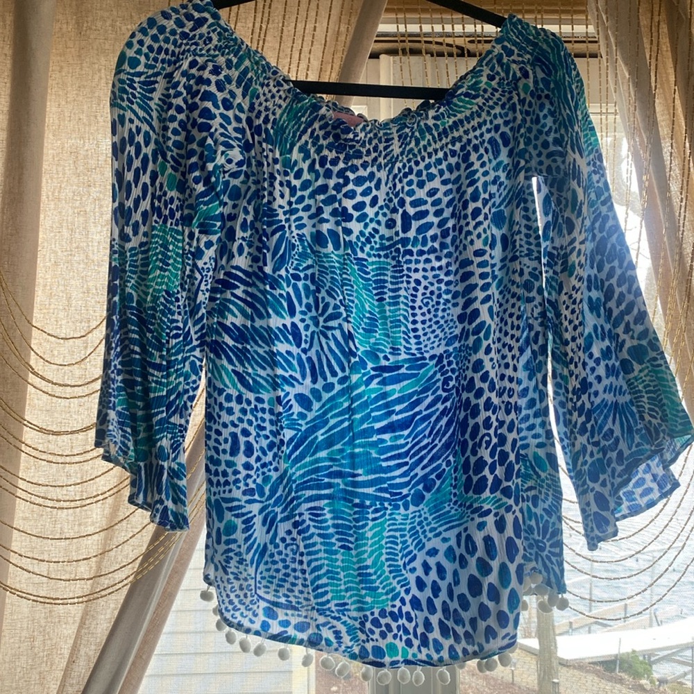 Lilly Pulitzer top size large